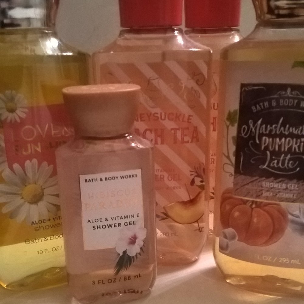 Bath & Body Works Shower Gel Bundle NWT